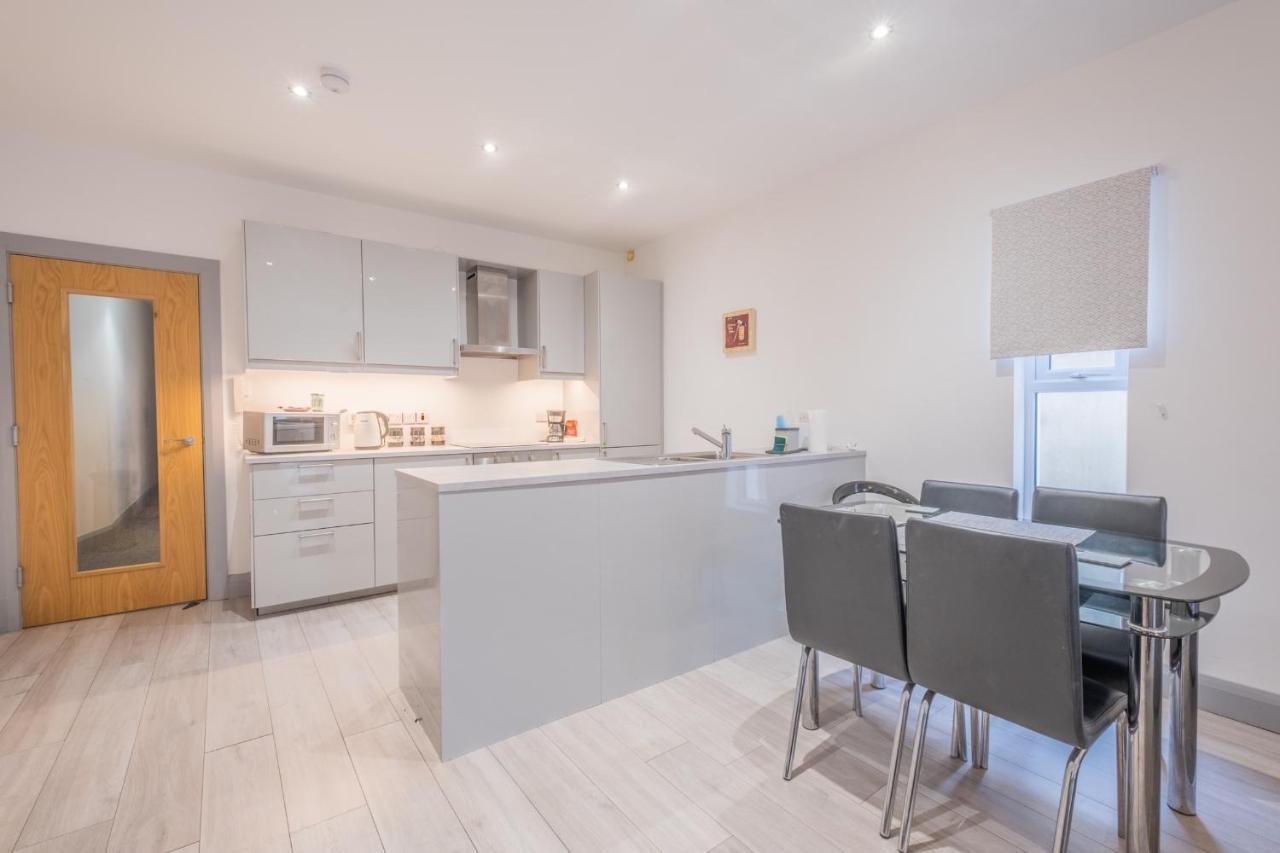 Portrush Marine Apartments Flat 5 Екстер'єр фото